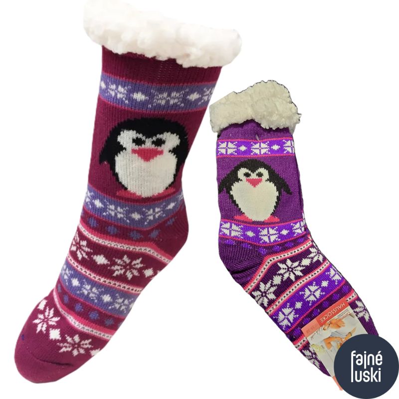 Domácí teplé ponožky s kožíškem protiskluzové Tučňák 35-38 fialová